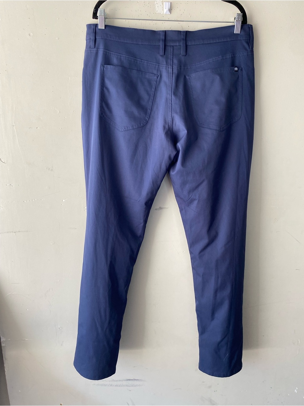 TravisMathew Right On Time Lightweight Golf Pants Navy Blue Stretch Mens 35 - Picture 3 of 7